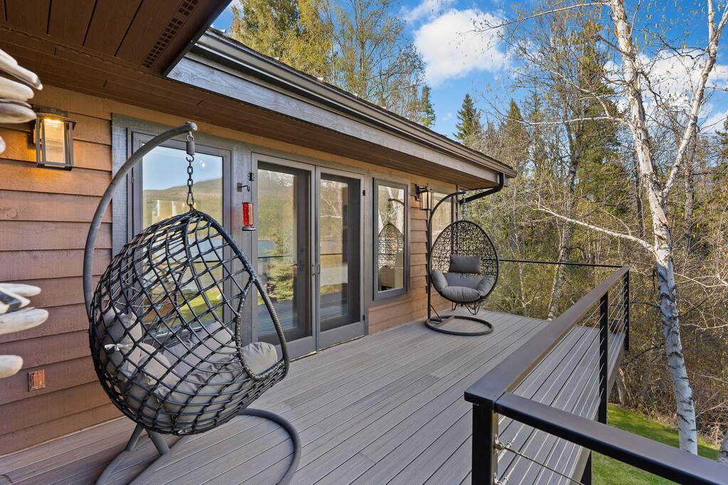 7 Bedroom Single Family Home/House's Image 67