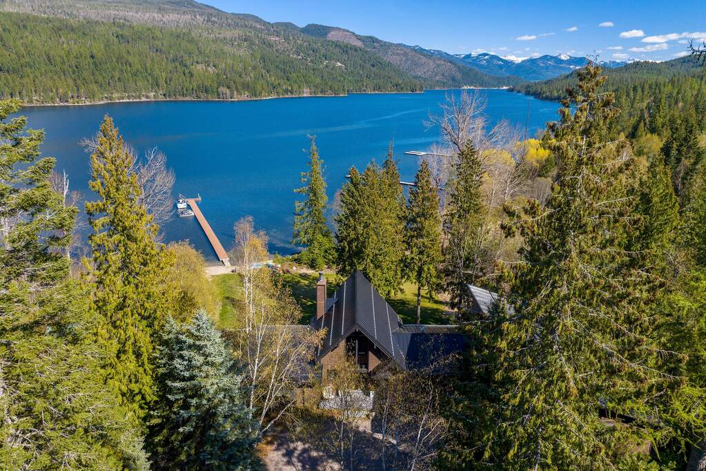 7 Bedroom Single Family Home/House's Image 94