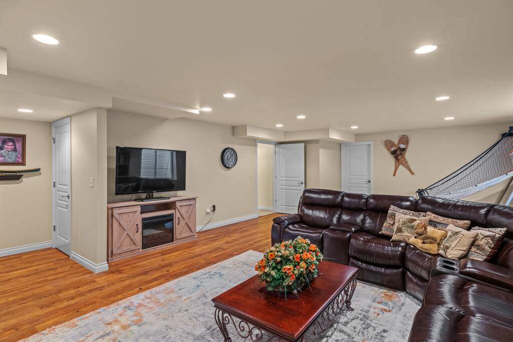 4 Bedroom Villa/Townhouse's Image 27