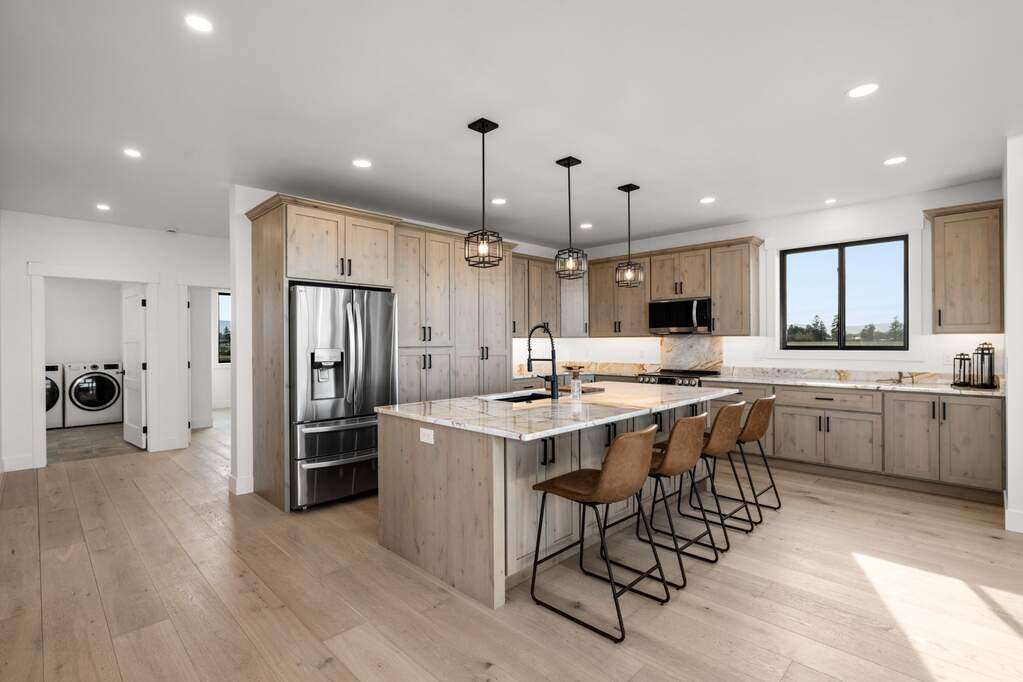4 Bedroom Single Family Home/House's Image 10