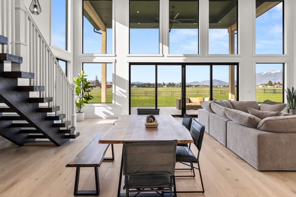 4 Bedroom Single Family Home/House's Image 17