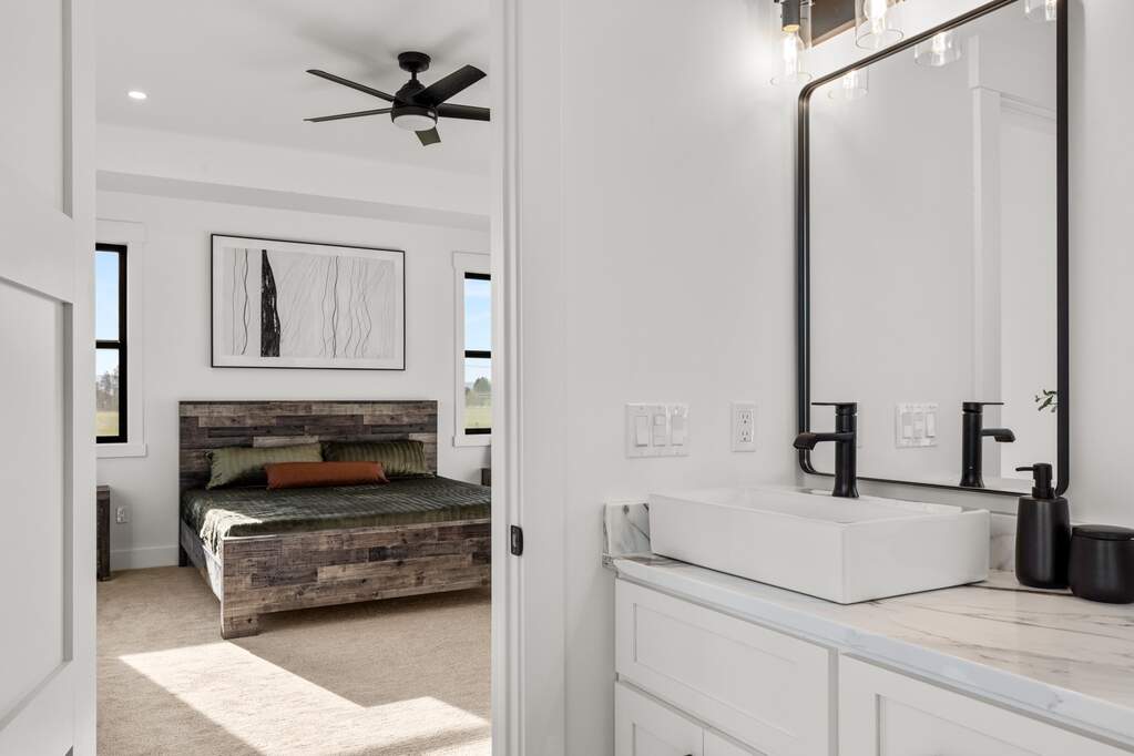 4 Bedroom Single Family Home/House's Image 36