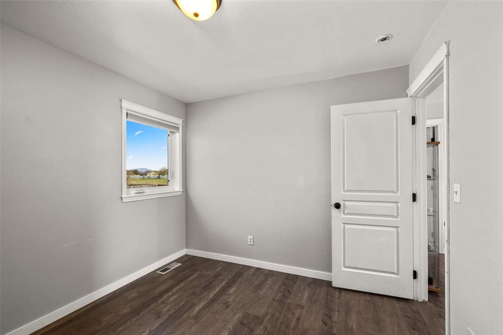 4 Bedroom Single Family Home/House's Image 13