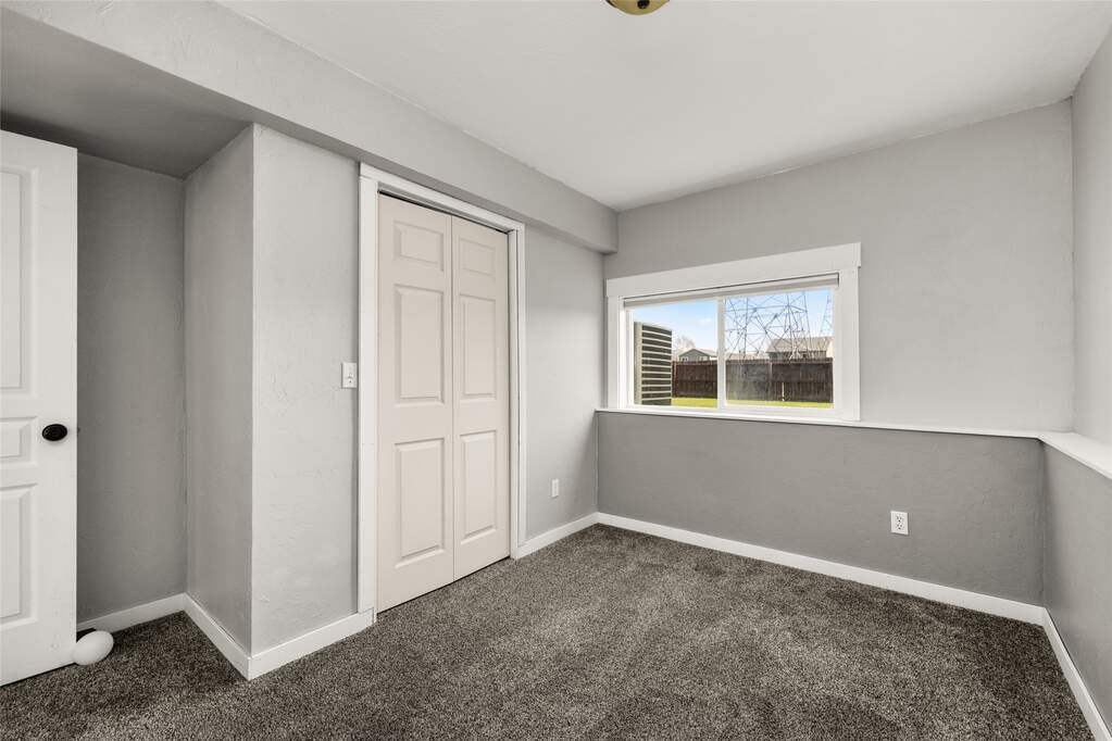 4 Bedroom Single Family Home/House's Image 17