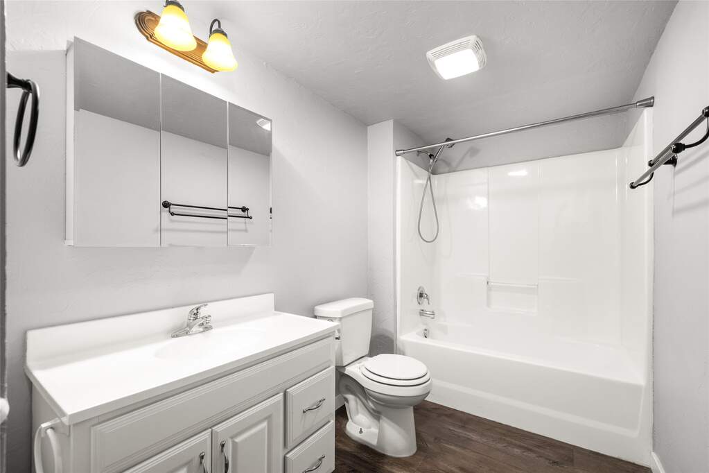 4 Bedroom Single Family Home/House's Image 19