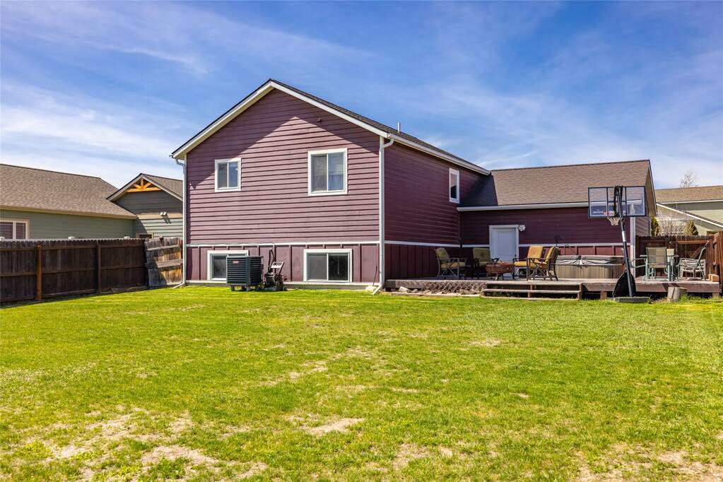4 Bedroom Single Family Home/House's Image 27