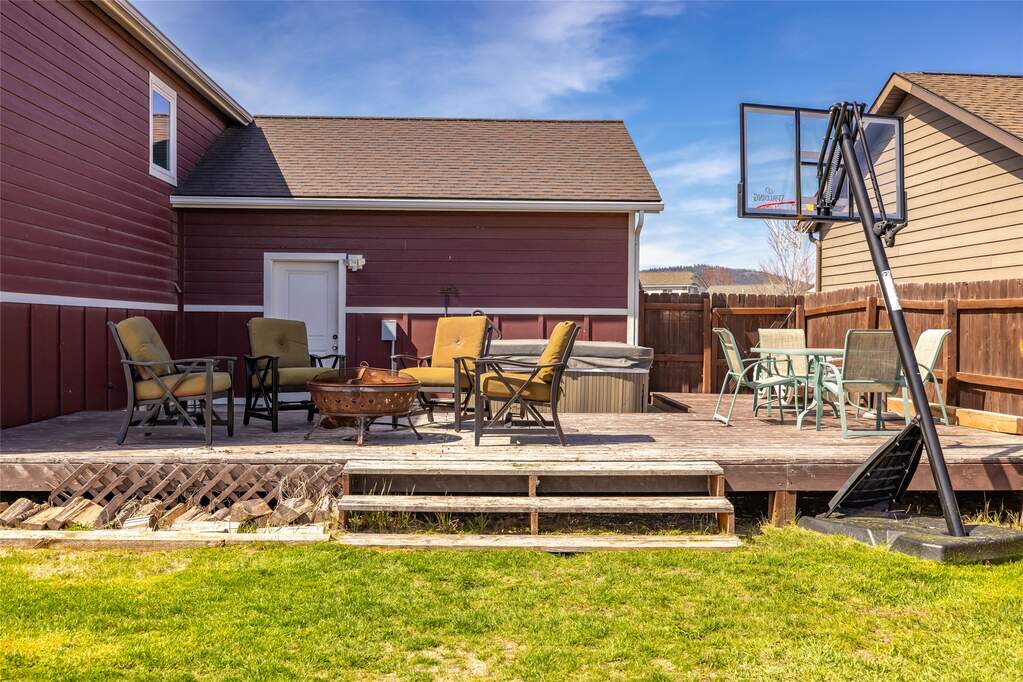 4 Bedroom Single Family Home/House's Image 33