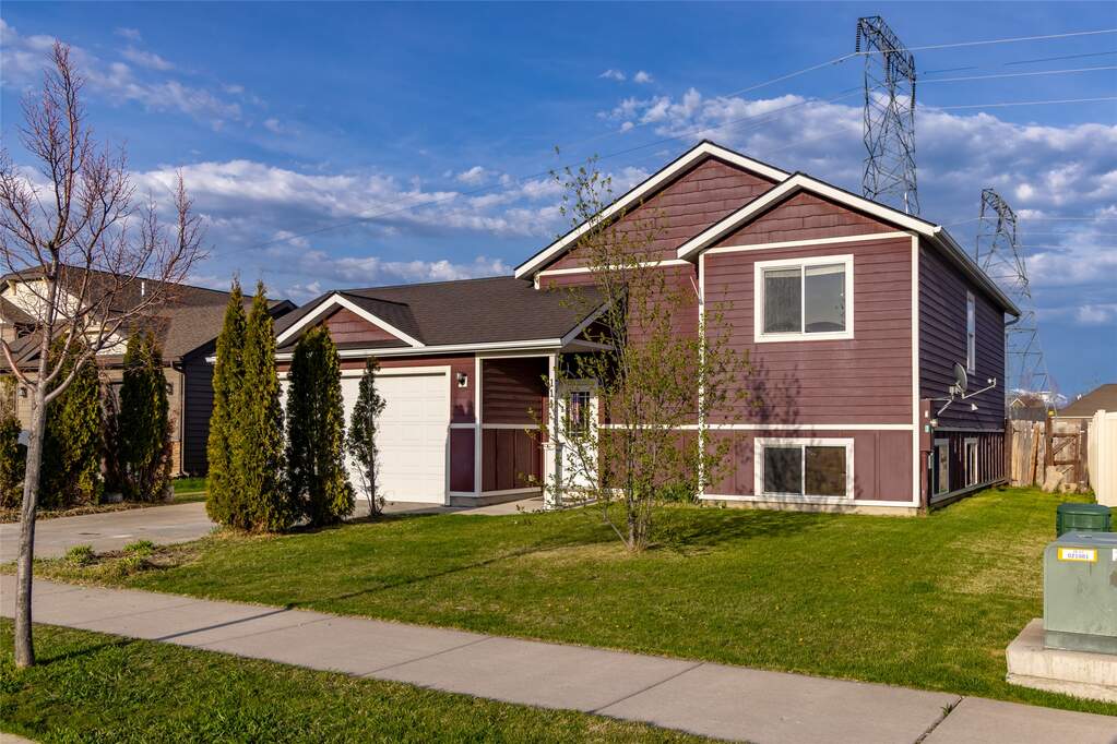 4 Bedroom Single Family Home/House's Image 35