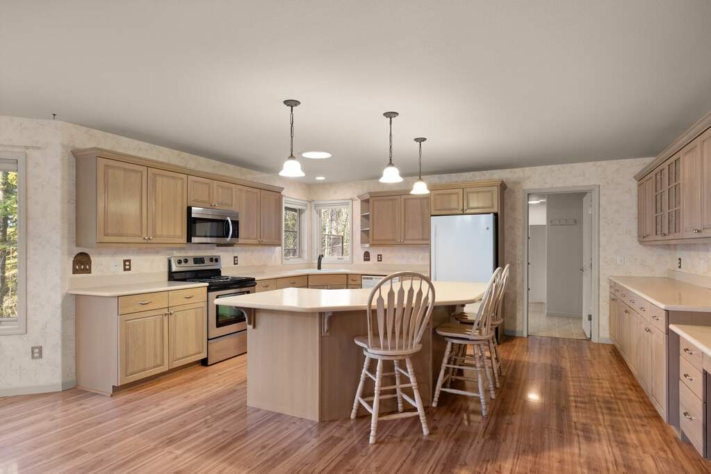 3 Bedroom Single Family Home/House's Image 11