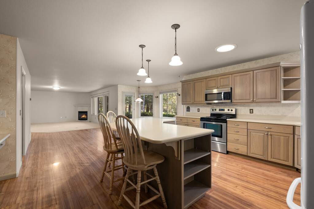 3 Bedroom Single Family Home/House's Image 14