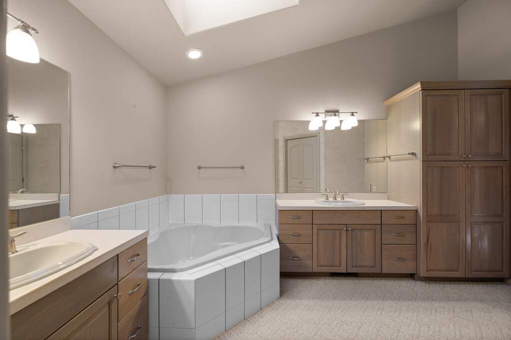 3 Bedroom Single Family Home/House's Image 29