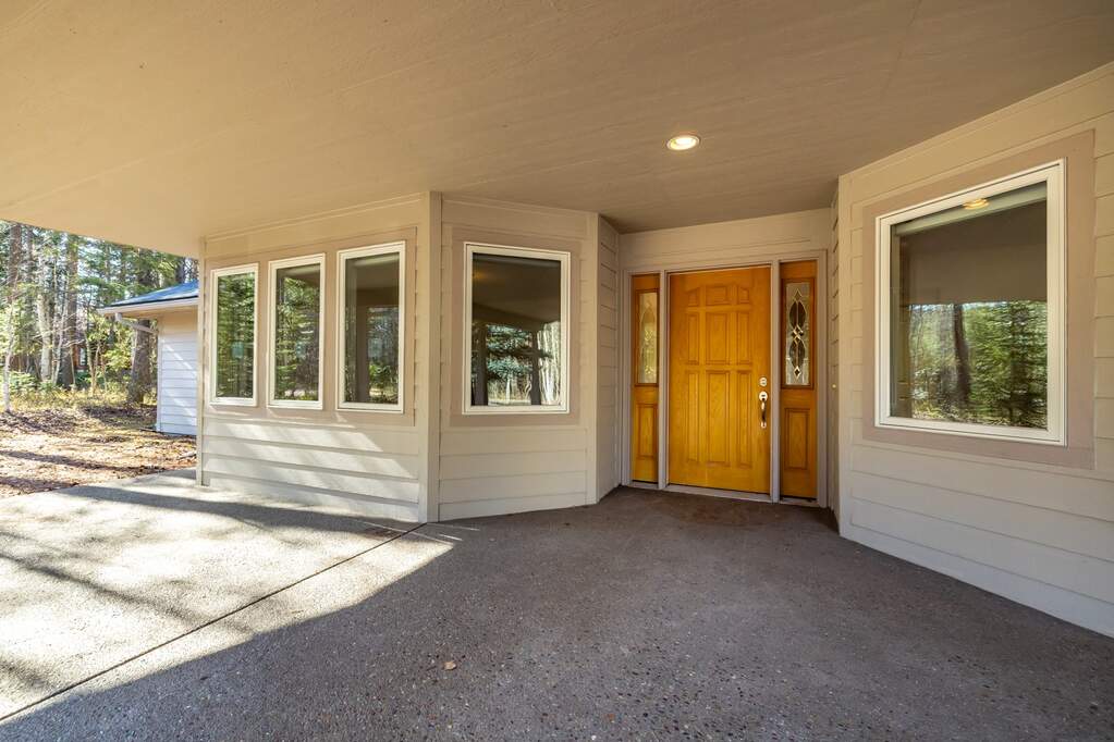 3 Bedroom Single Family Home/House's Image 47