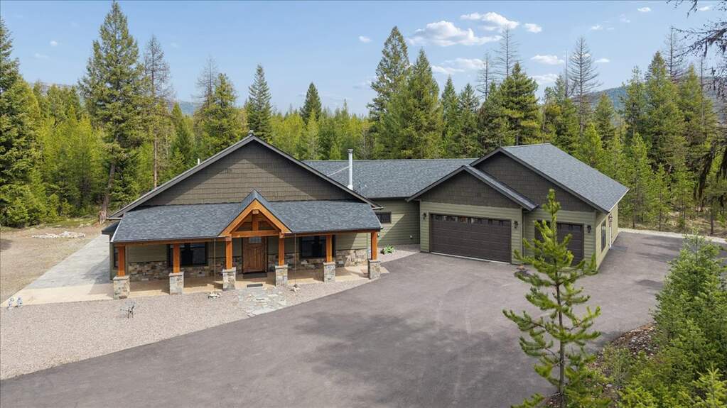 3 Bedroom Single Family Home/House's Image 40