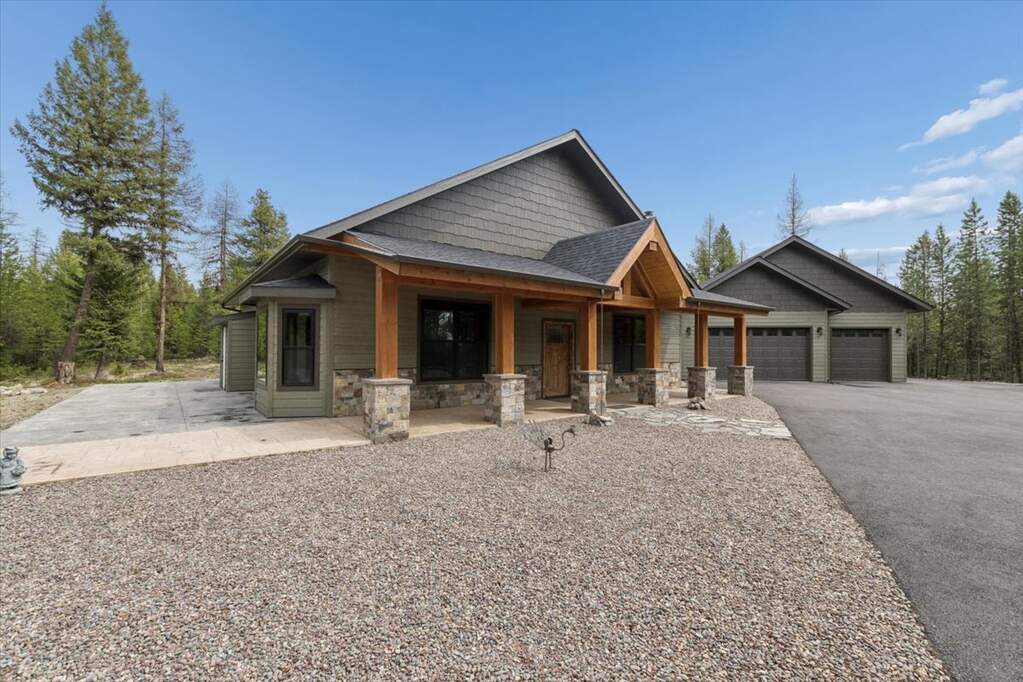 3 Bedroom Single Family Home/House's Image 45