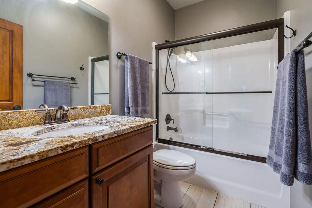 3 Bedroom Single Family Home/House's Image 27