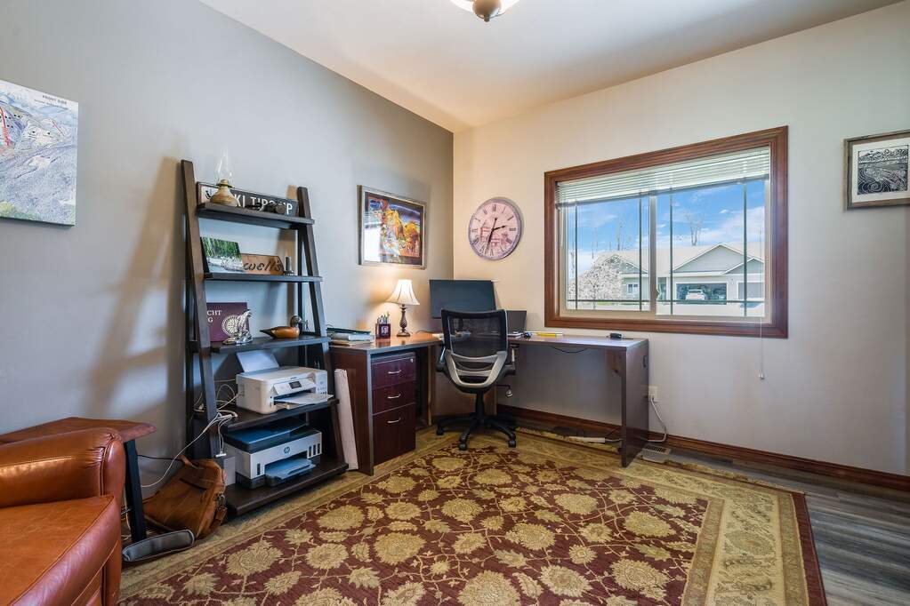 3 Bedroom Single Family Home/House's Image 32