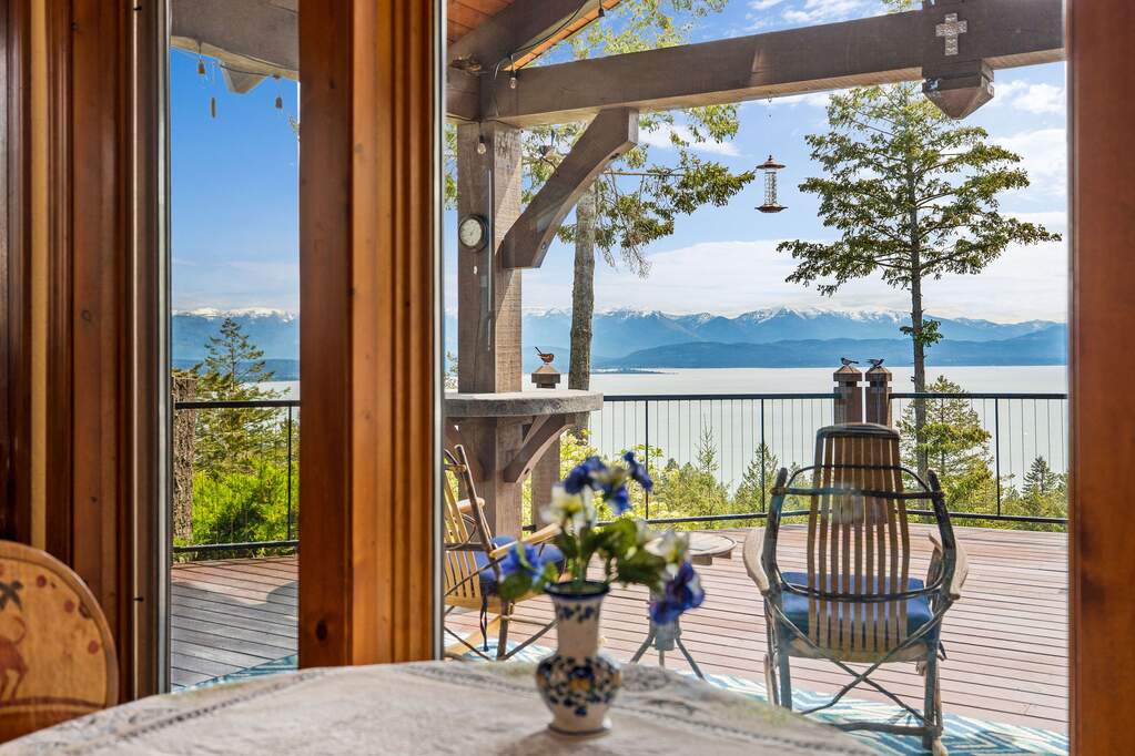 4 Bedroom Single Family Home/House's Image 7