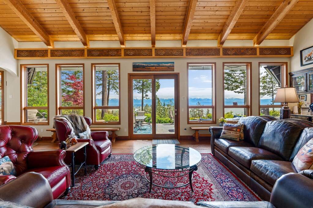 4 Bedroom Single Family Home/House's Image 11
