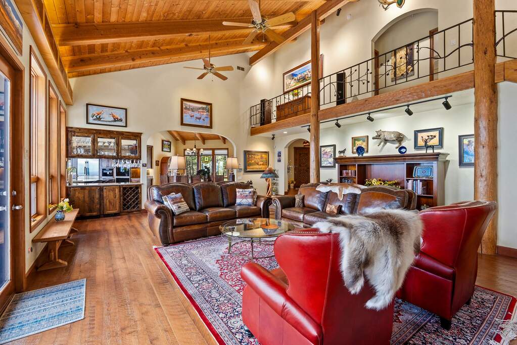 4 Bedroom Single Family Home/House's Image 12
