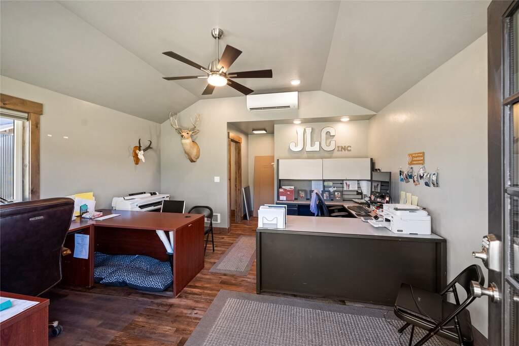 3 Bedroom Single Family Home/House's Image 24