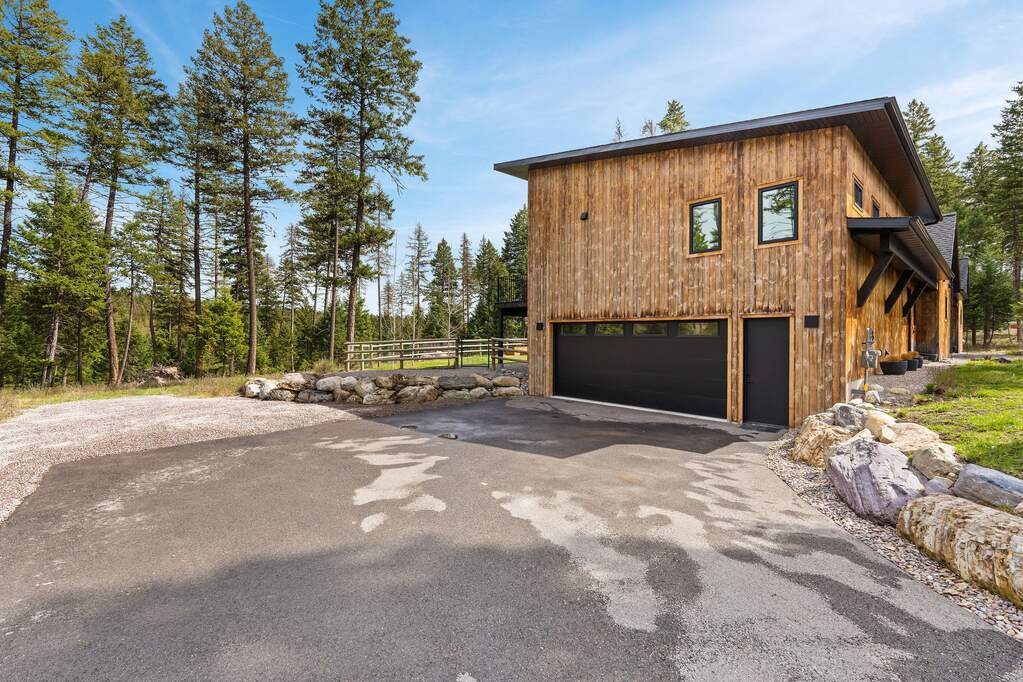 3 Bedroom Single Family Home/House's Image 47