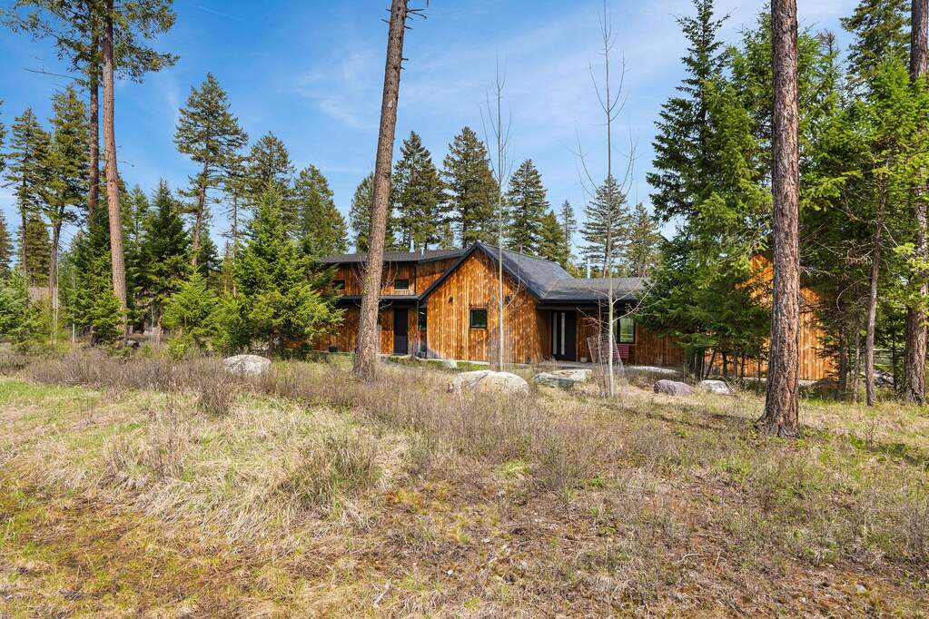 3 Bedroom Single Family Home/House's Image 51