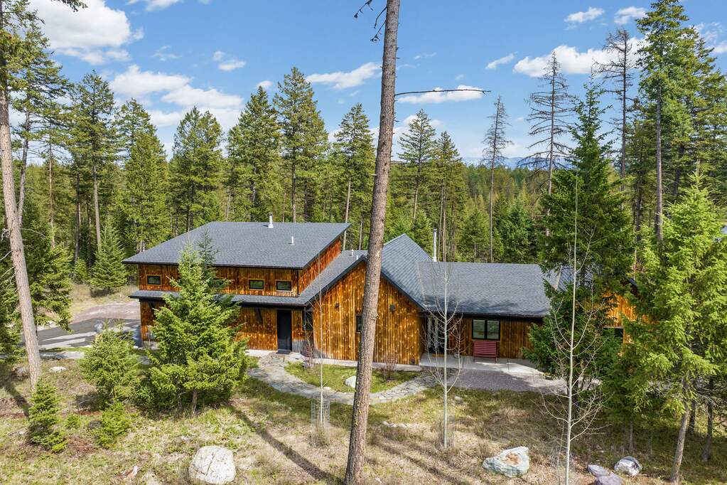 3 Bedroom Single Family Home/House's Image 62