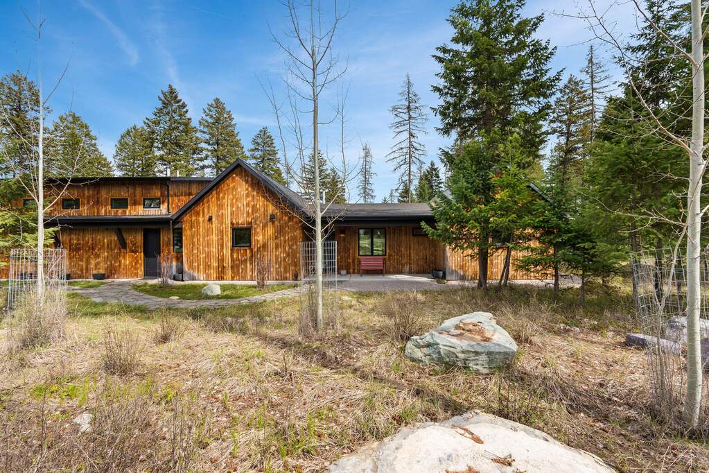 3 Bedroom Single Family Home/House's Image 70