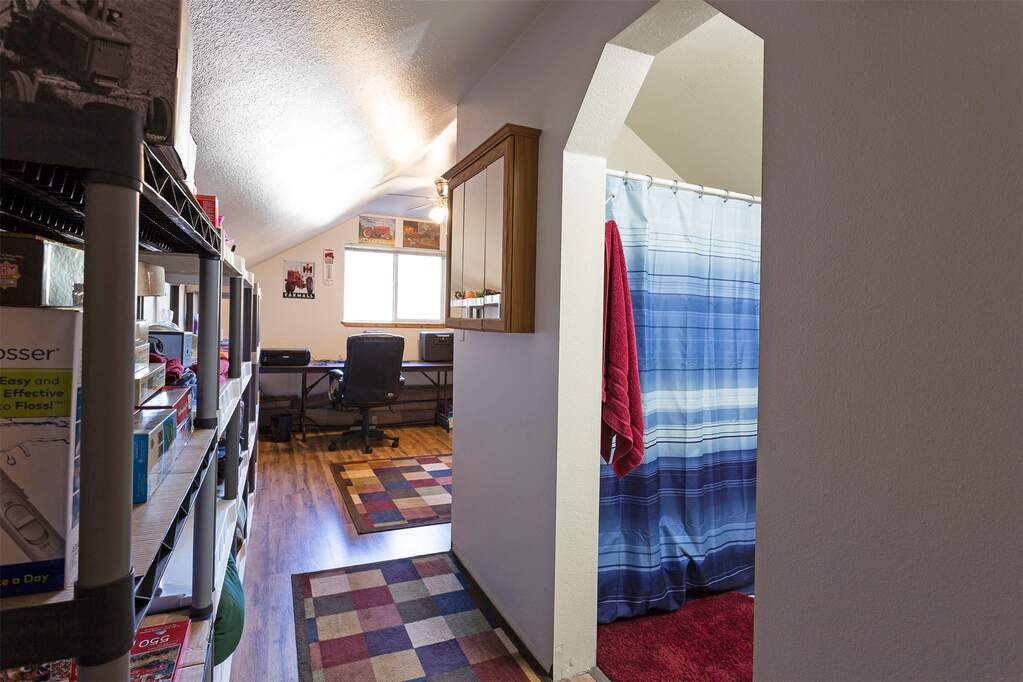 4 Bedroom Single Family Home/House's Image 27