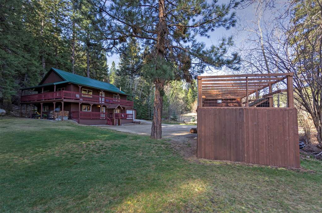 4 Bedroom Single Family Home/House's Image 39