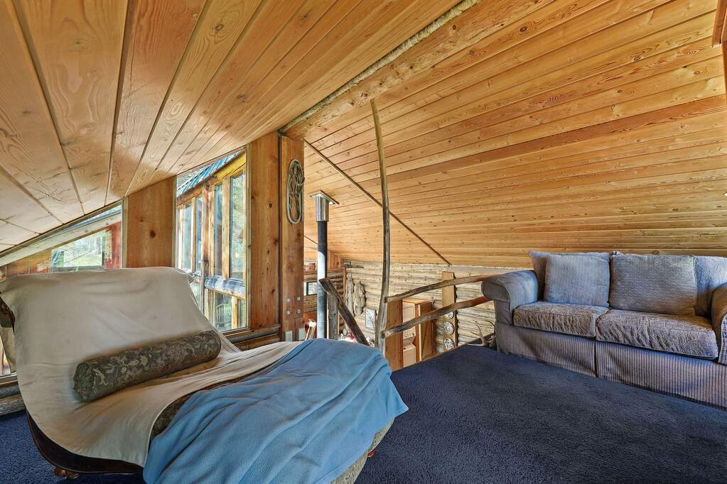 2 Bedroom Single Family Home/House's Image 7