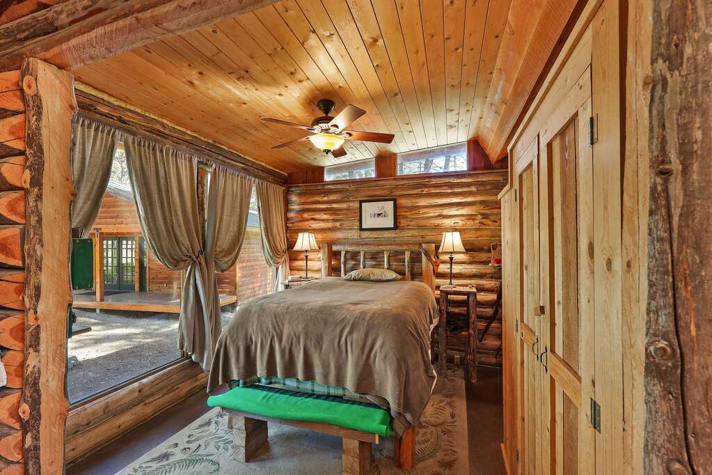 2 Bedroom Single Family Home/House's Image 12