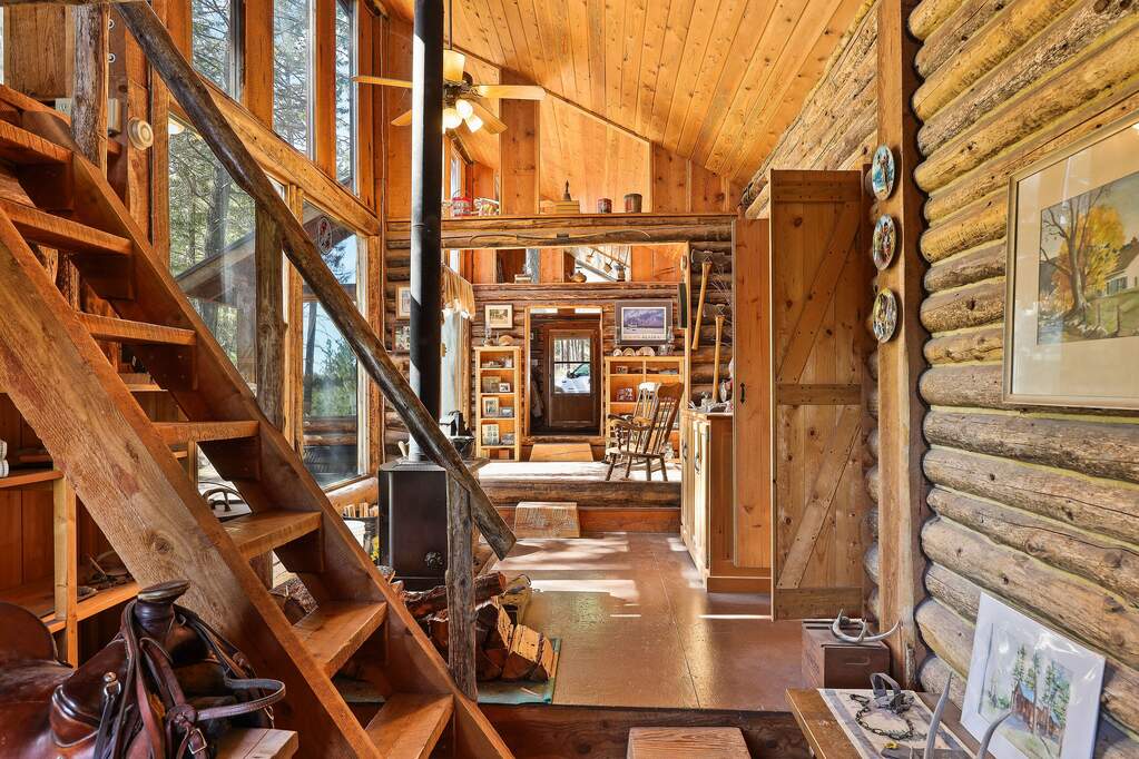 2 Bedroom Single Family Home/House's Image 15