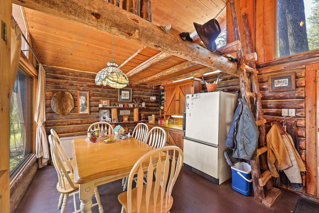 2 Bedroom Single Family Home/House's Image 25