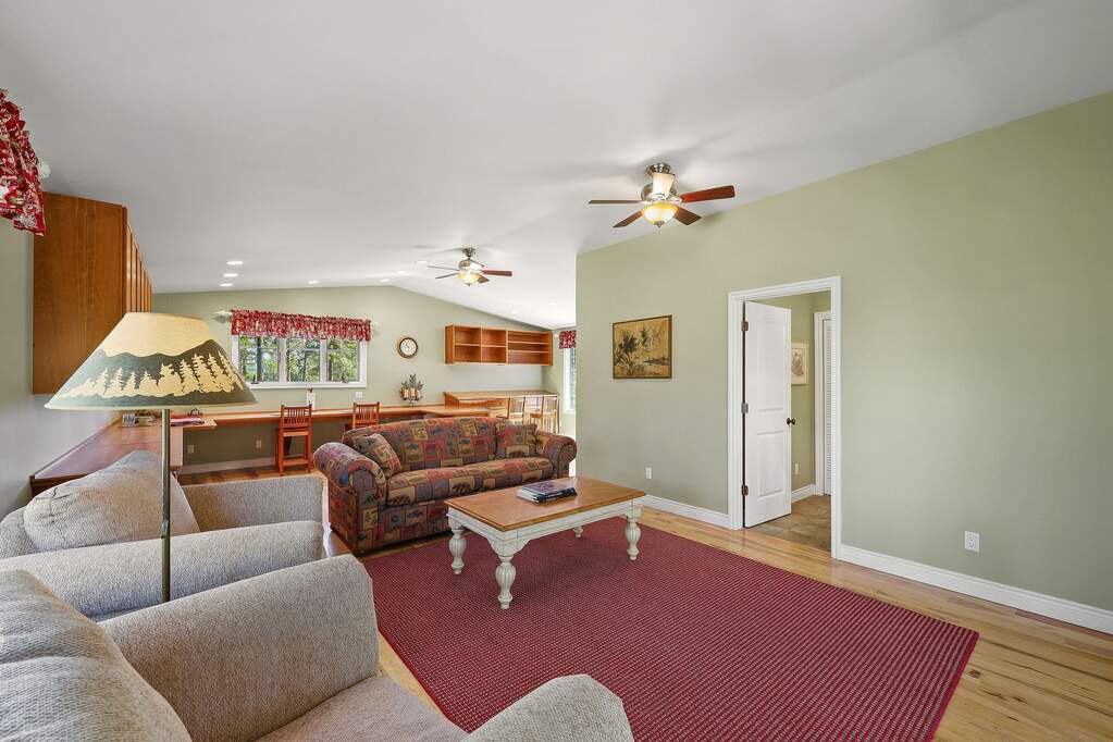 2 Bedroom Single Family Home/House's Image 32