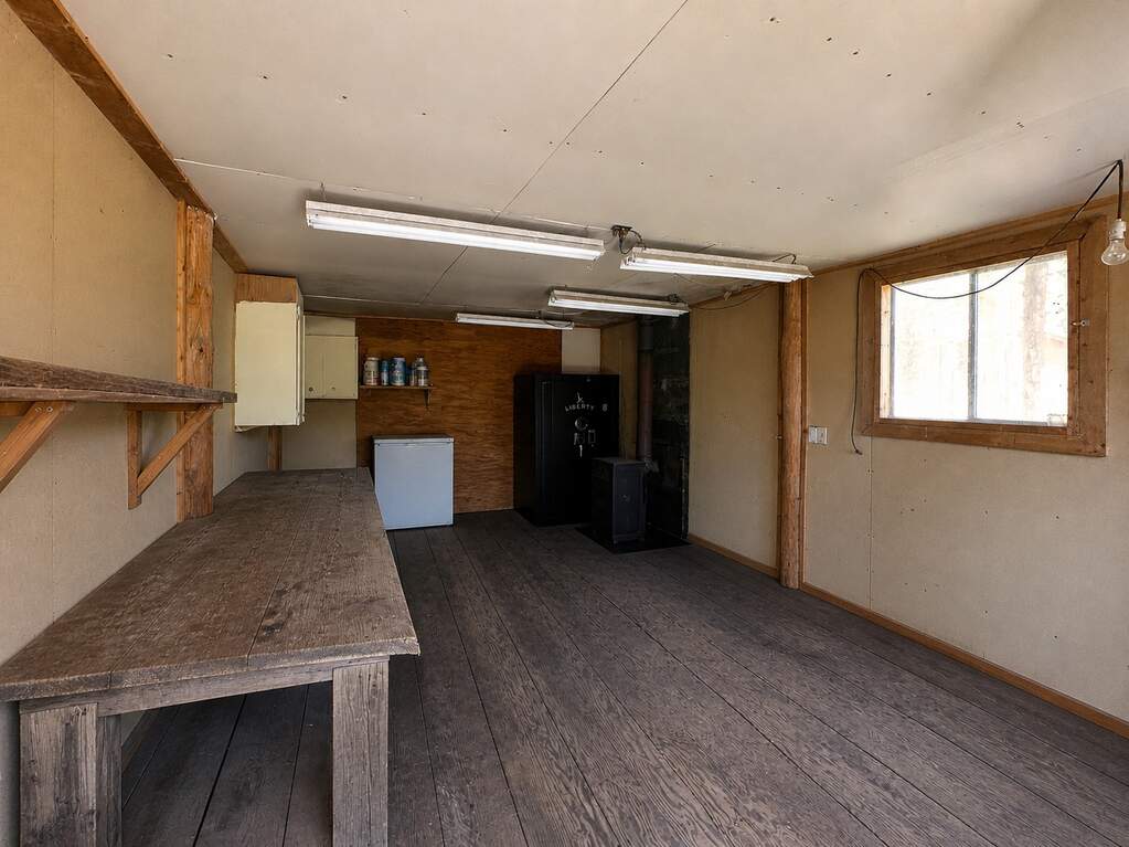 3 Bedroom Single Family Home/House's Image 14