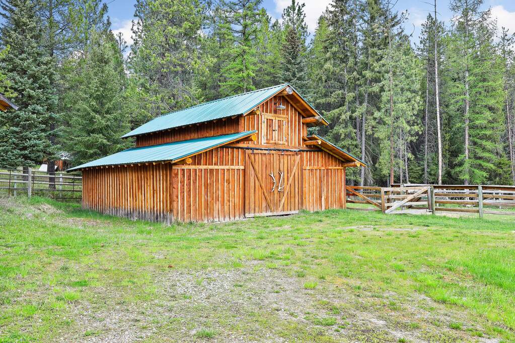3 Bedroom Single Family Home/House's Image 27