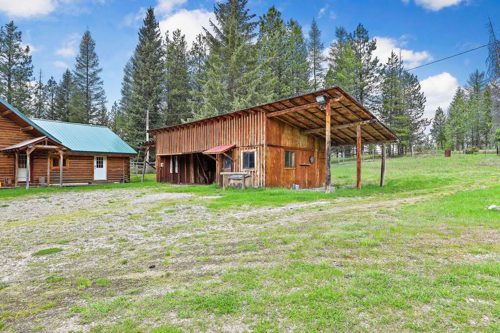 3 Bedroom Single Family Home/House's Image 32
