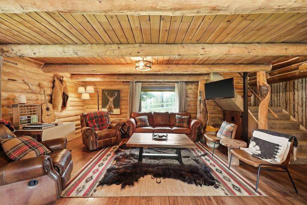 3 Bedroom Single Family Home/House's Image 44