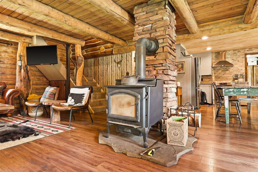 3 Bedroom Single Family Home/House's Image 45