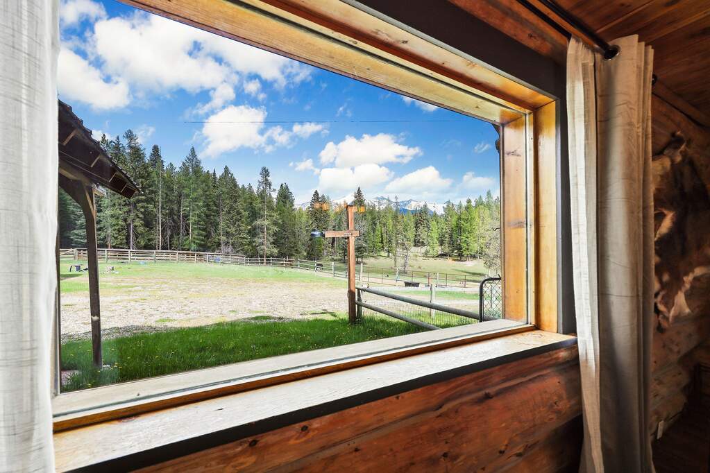 3 Bedroom Single Family Home/House's Image 48