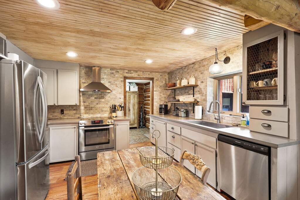 3 Bedroom Single Family Home/House's Image 53
