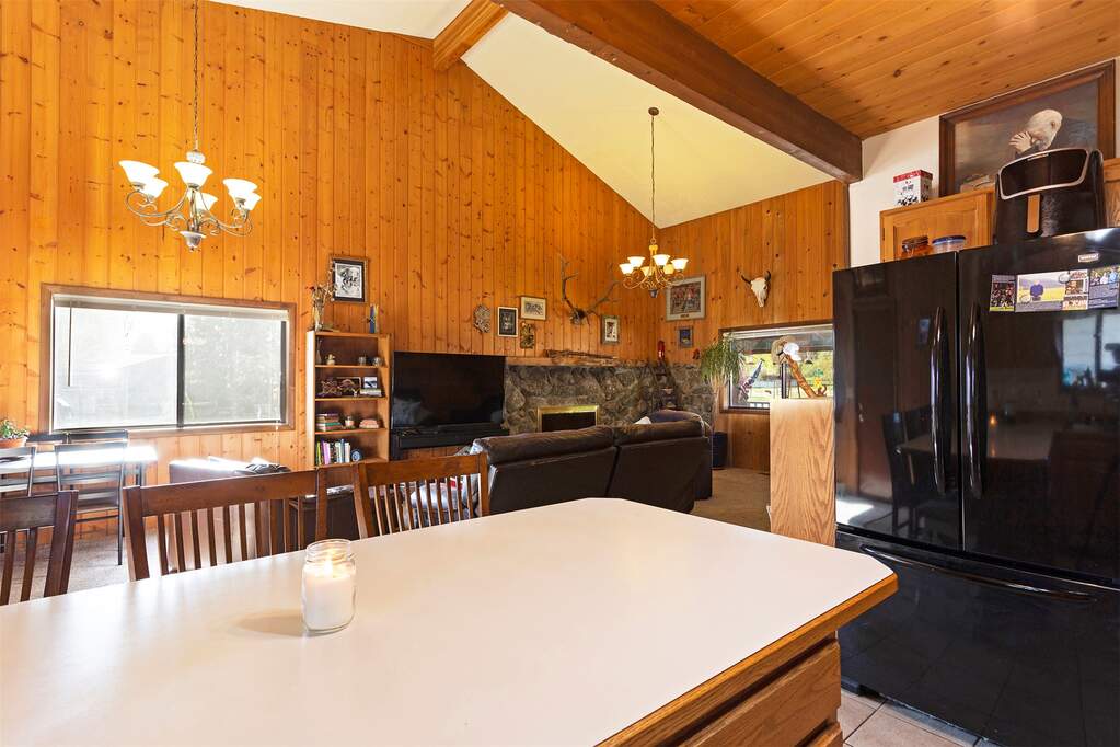 4 Bedroom Single Family Home/House's Image 15