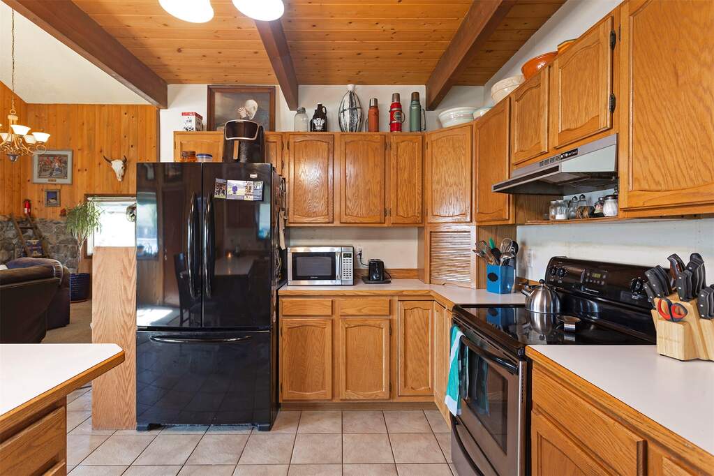 4 Bedroom Single Family Home/House's Image 16