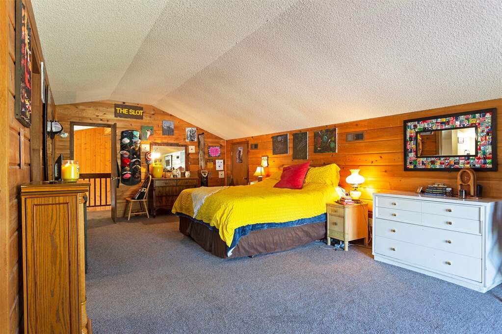 4 Bedroom Single Family Home/House's Image 20