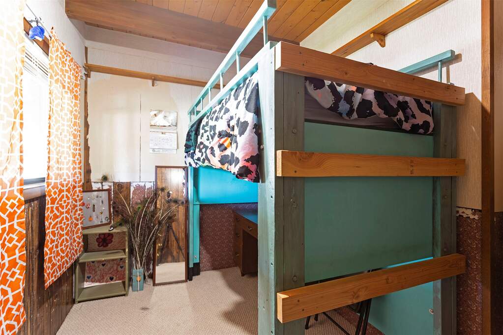 4 Bedroom Single Family Home/House's Image 24