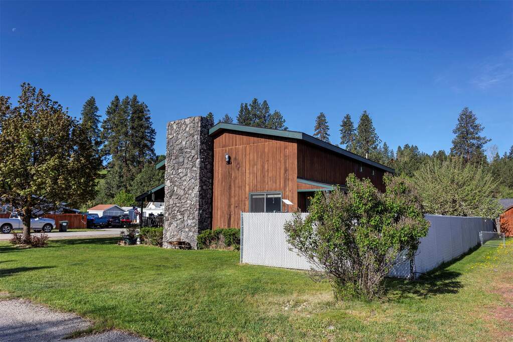 4 Bedroom Single Family Home/House's Image 40