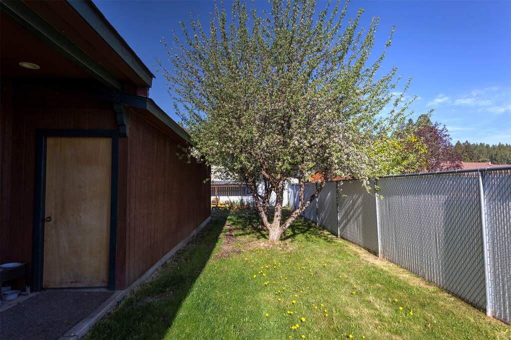 4 Bedroom Single Family Home/House's Image 42