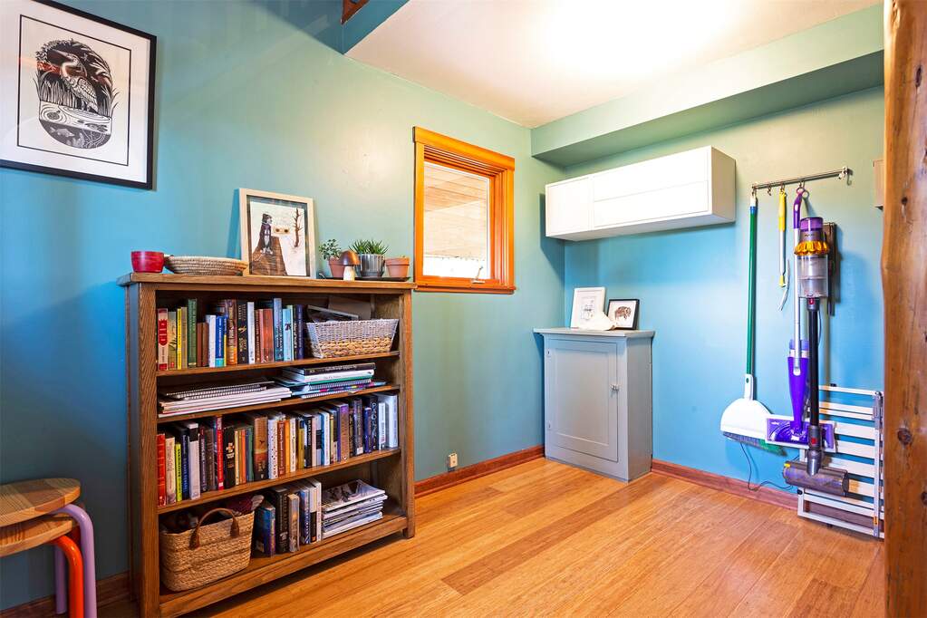 1 Bedroom Single Family Home/House's Image 11