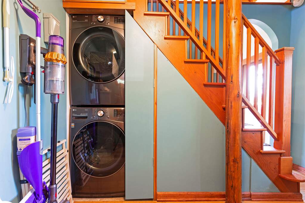 1 Bedroom Single Family Home/House's Image 13